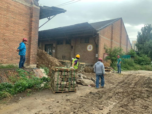 超10万块明清老城砖 古建人匠心守护